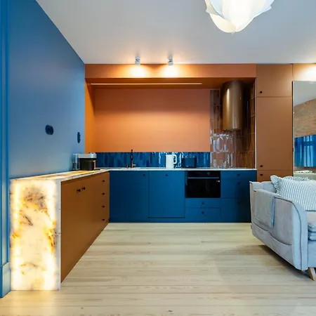 Stylish Victus Near The Promenade In By Renters